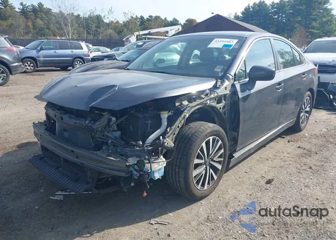 2018 Subaru Legacy 2.5I Premium из США, поврежденный, VIN 4S3BNAC6XJ3031336